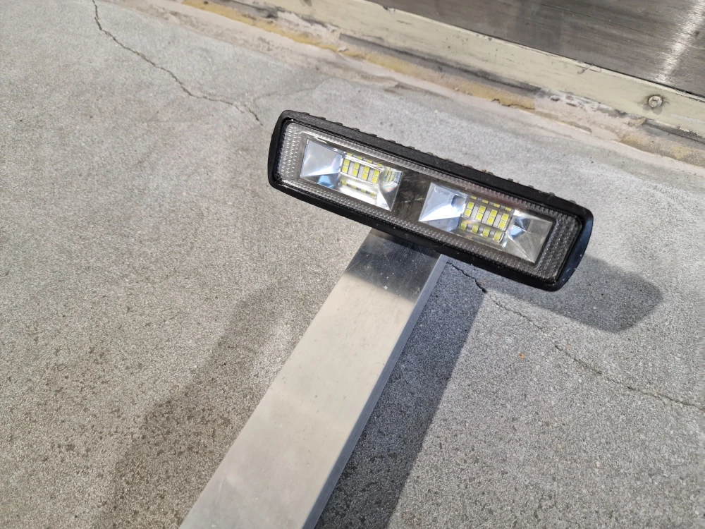Aanstraalverlichting voor vaarwegen